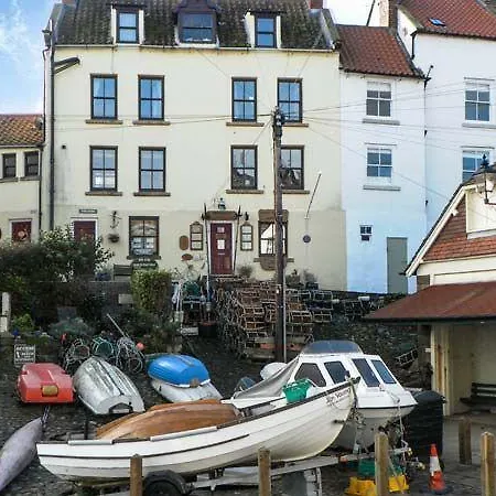 4 Martins Row Holiday home *