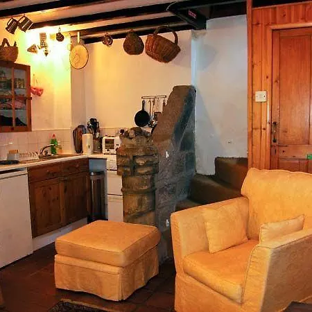 4 Martins Row * Robin Hood's Bay